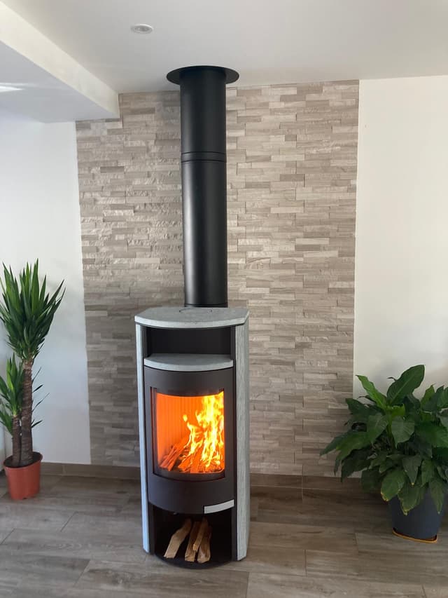 Installation d'un insert de cheminée
