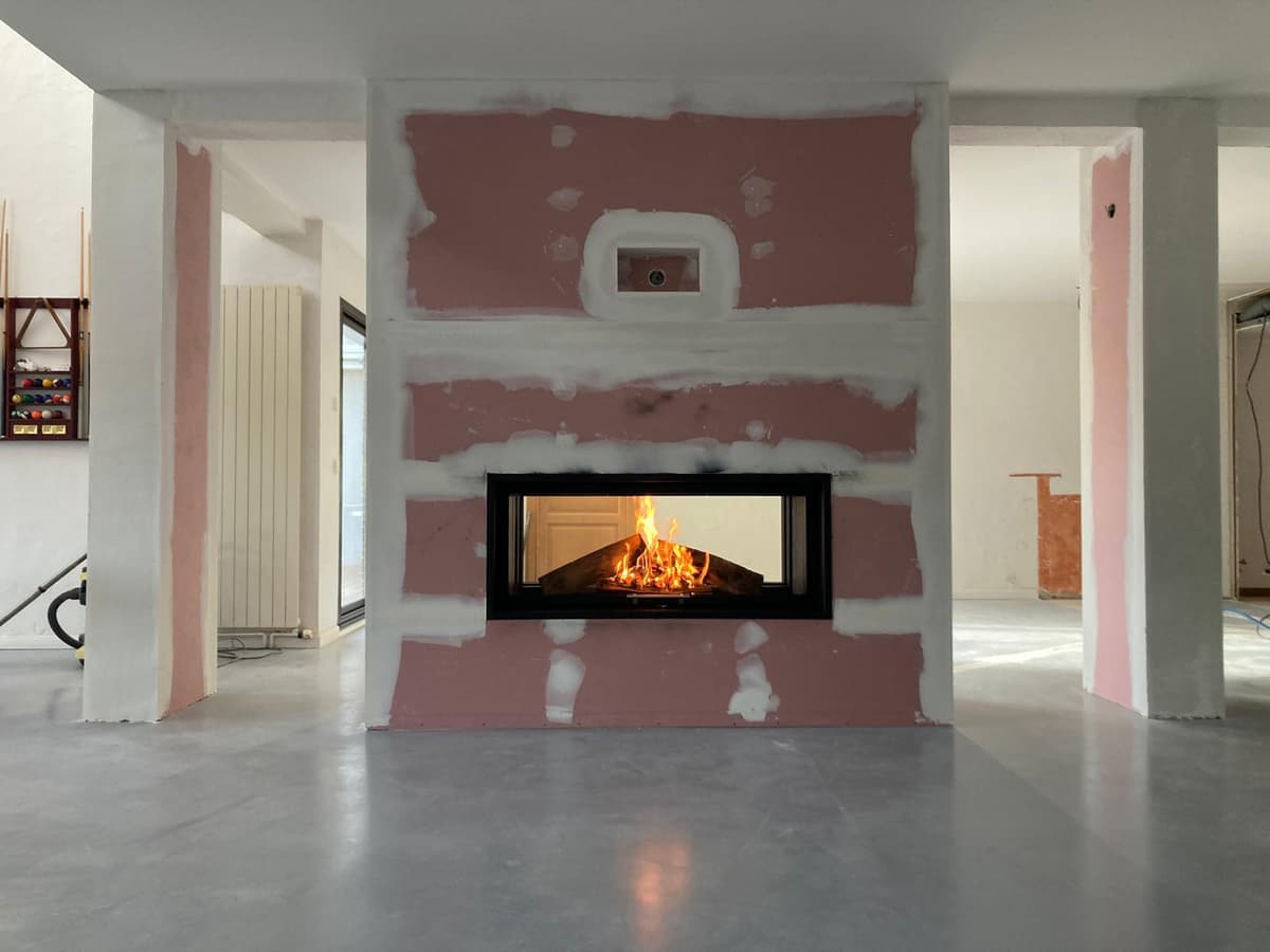 Installation professionnelle de poêle à bois